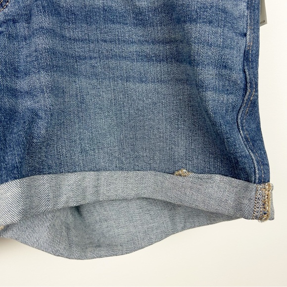 Old Navy Maternity Denim Shorts Size 8 NWT - Picture 7 of 10